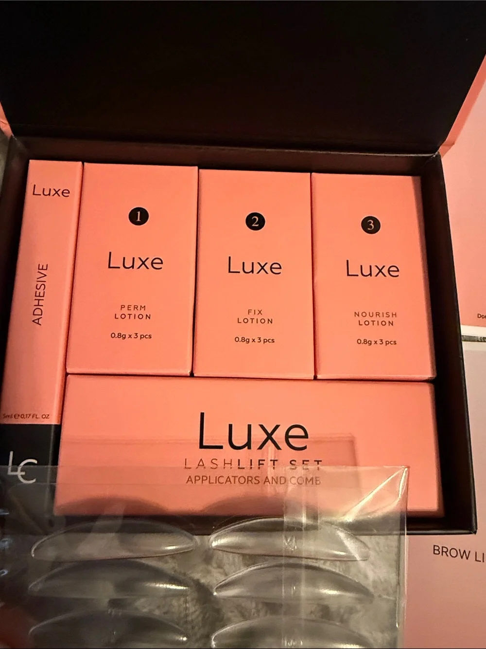 Luxe professional lash
